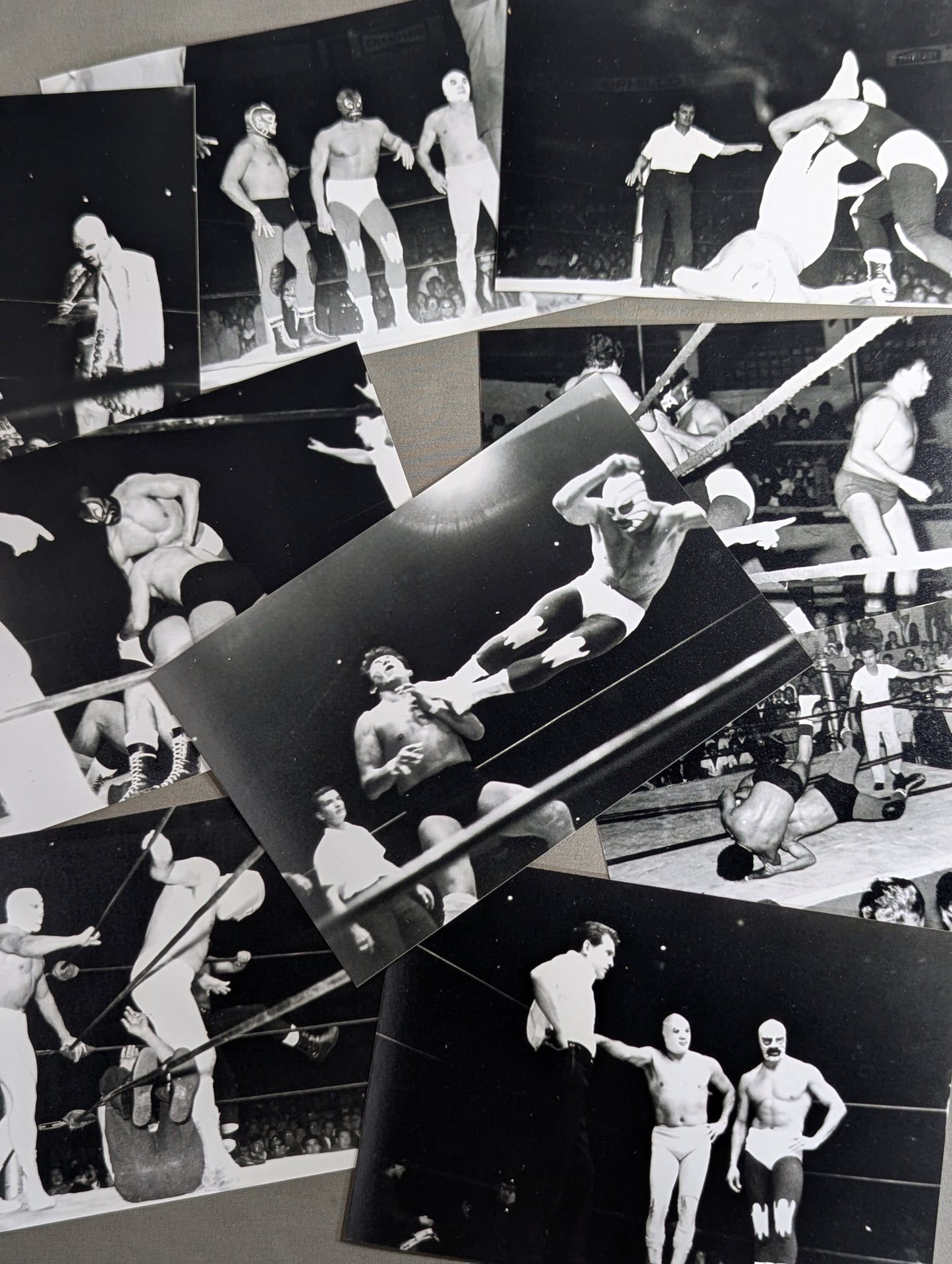 Mil Mascaras 1960s~70s Black and White Set of 63 match photos