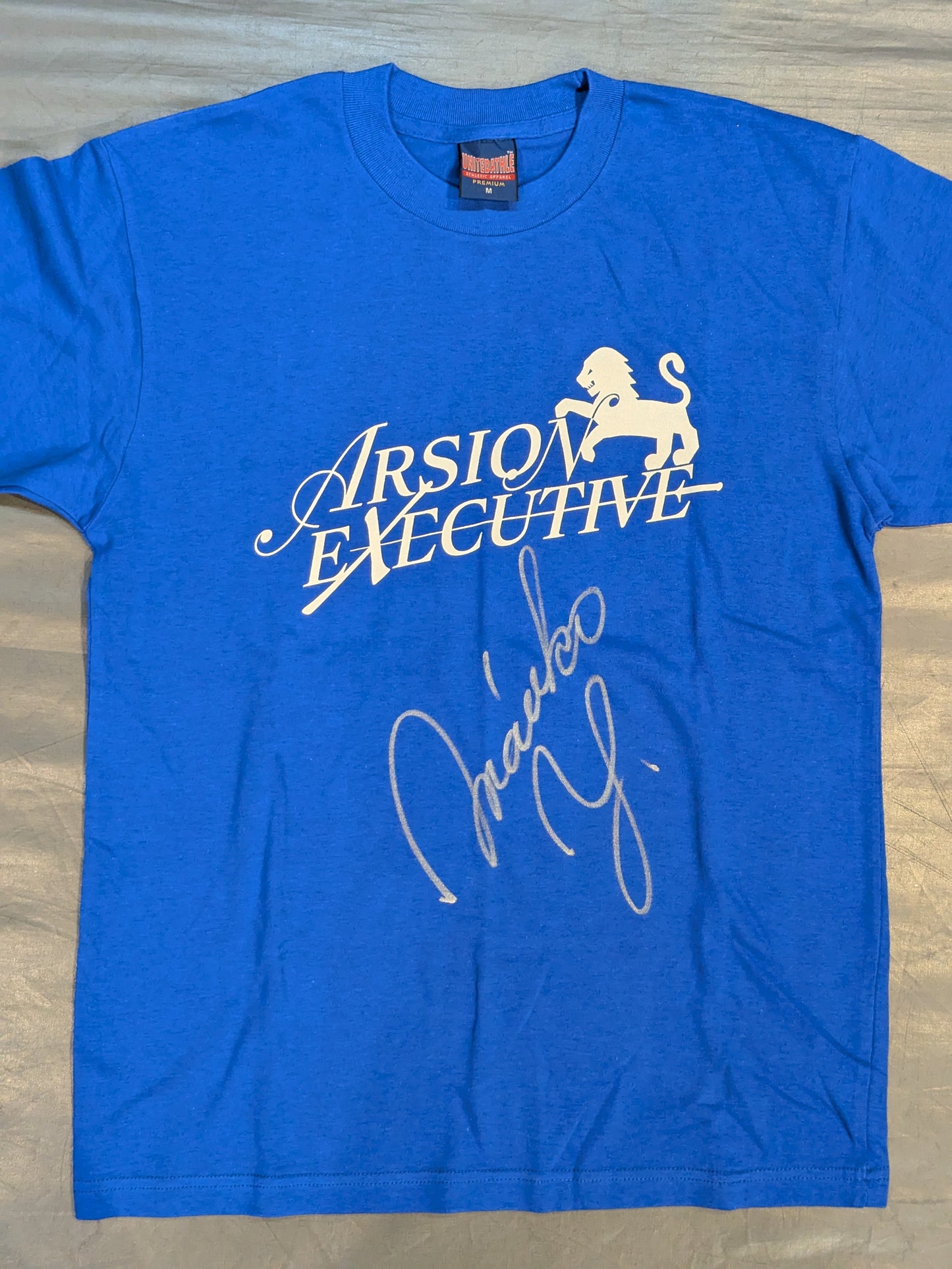 [Mariko Yoshida hand signed autograph] ARSION "ARSION EXECUTIVE" T-shirt