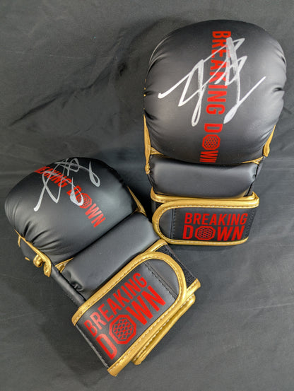 【朝倉未来 直筆サイン入り】BREAKING DOWN MMAグローブ