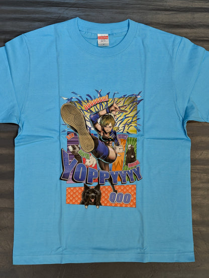 Yoshiko Hasegawa: "booooom!" Illustration T-shirt (Light Blue)