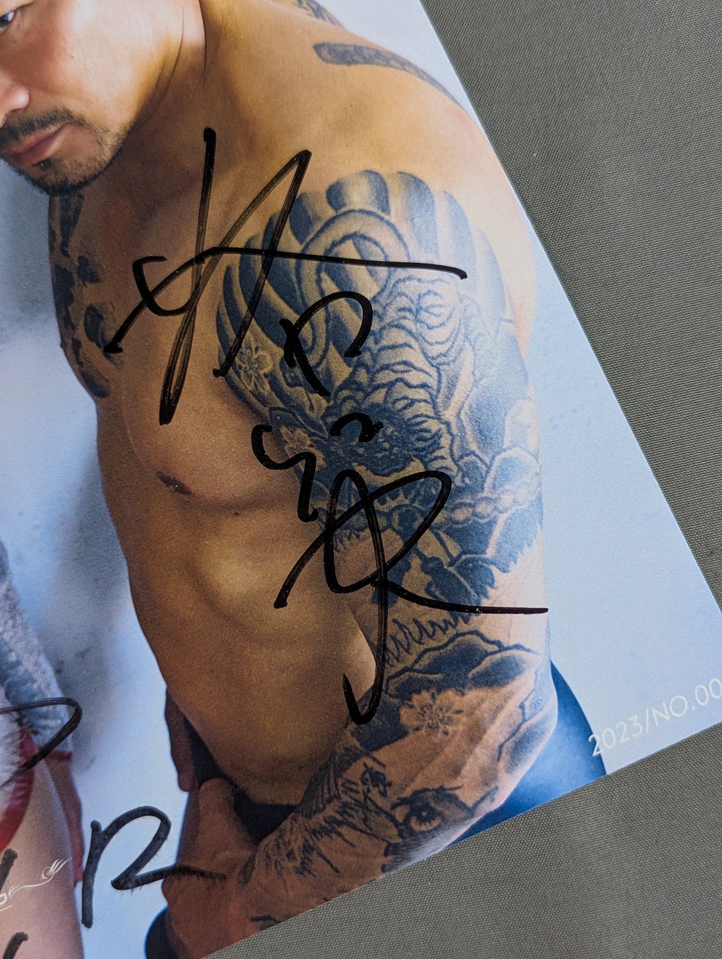 Saki Akai  & Yukio Sakaguchi 2 hand signed autographs  Pro-Photo 