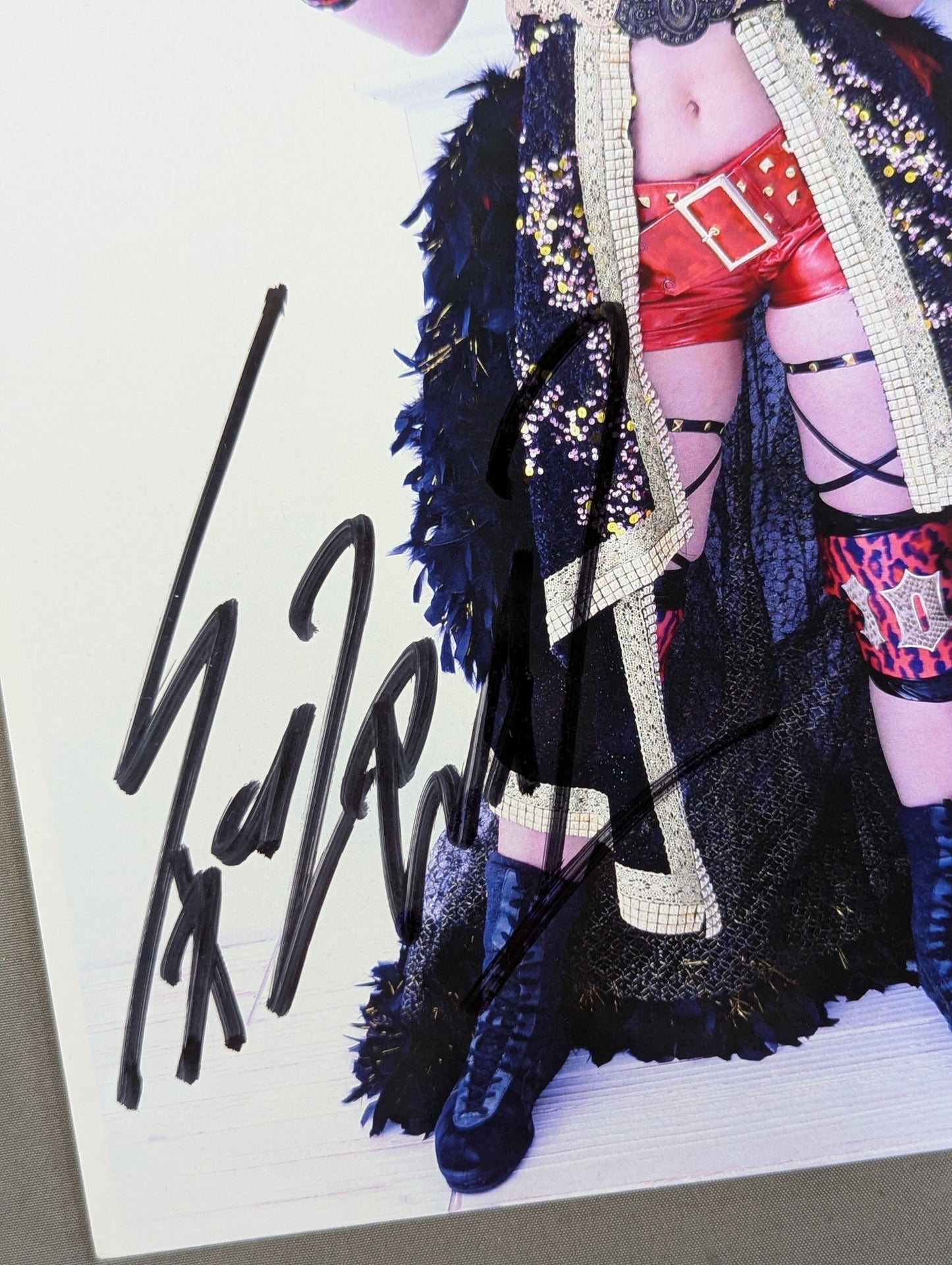 ★LAST MATCHE OF STARDOM★ Io Shirai (Iyo Sky) hand signed autograph  Pro-Photo  (H-9 )