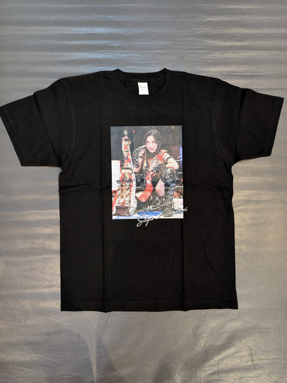 上谷沙弥「WORLD 史上最大の悪夢」Tシャツ