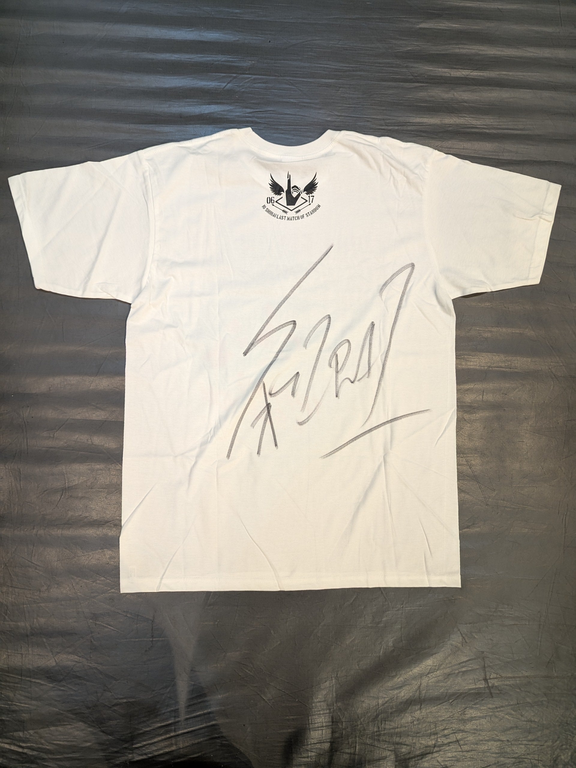 直筆サイン入り】紫雷イオ「ラストマッチ」Tシャツ(ホワイト) – 闘道館