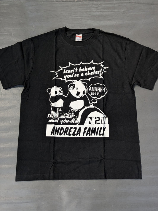 アンドレザ・ジャイアントパンダ「ANDREZA FAMILY」Tシャツ