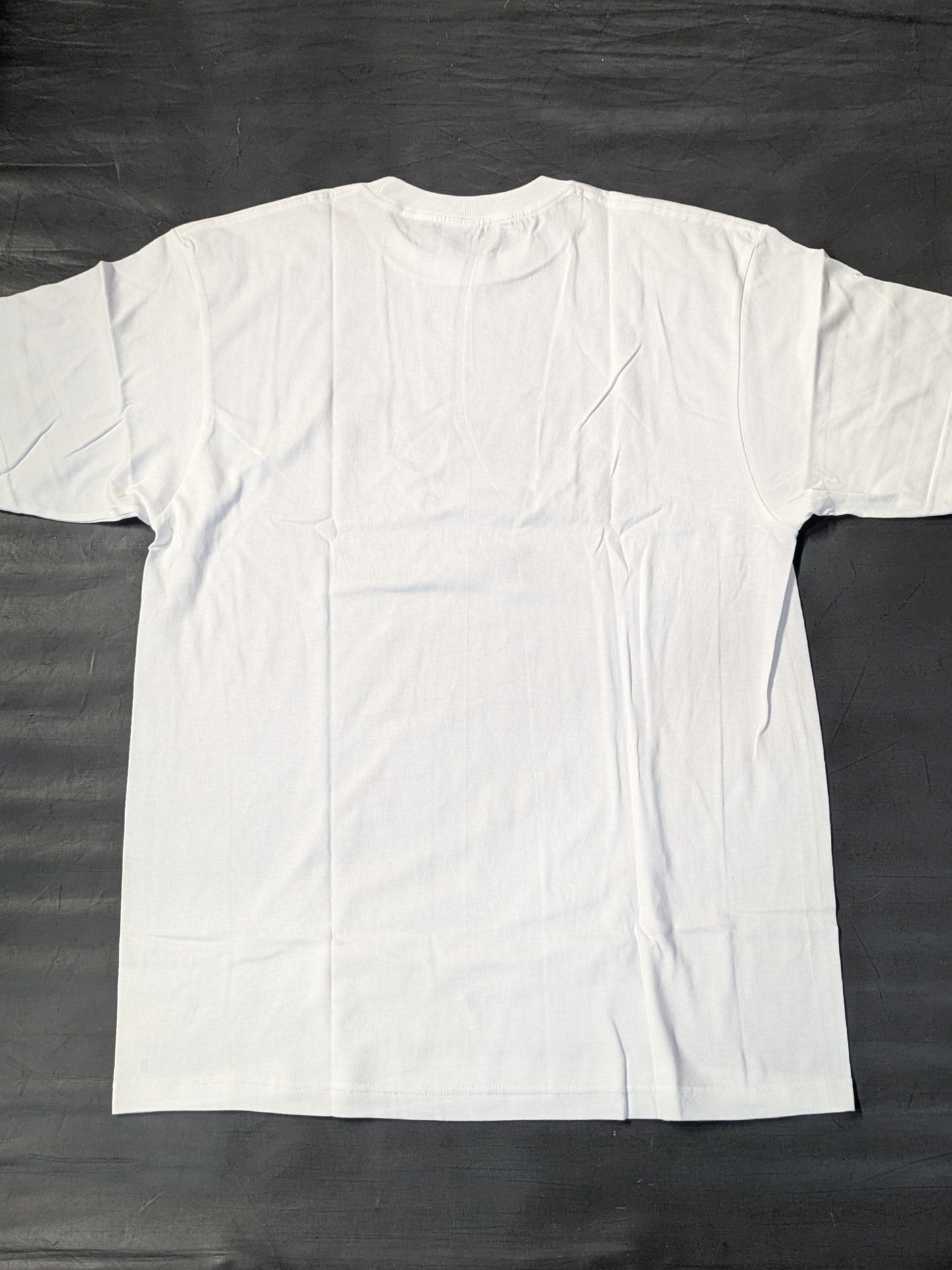 GLEAT「グレイト」Tシャツ