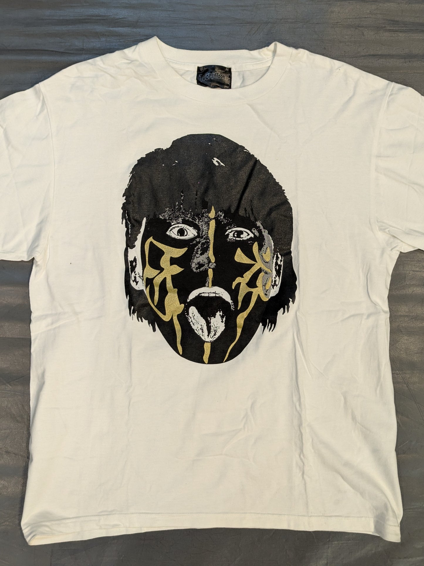Great  Muta× TWOPLATOONS Collaboration T-Shirt (Black × Gold Paint)