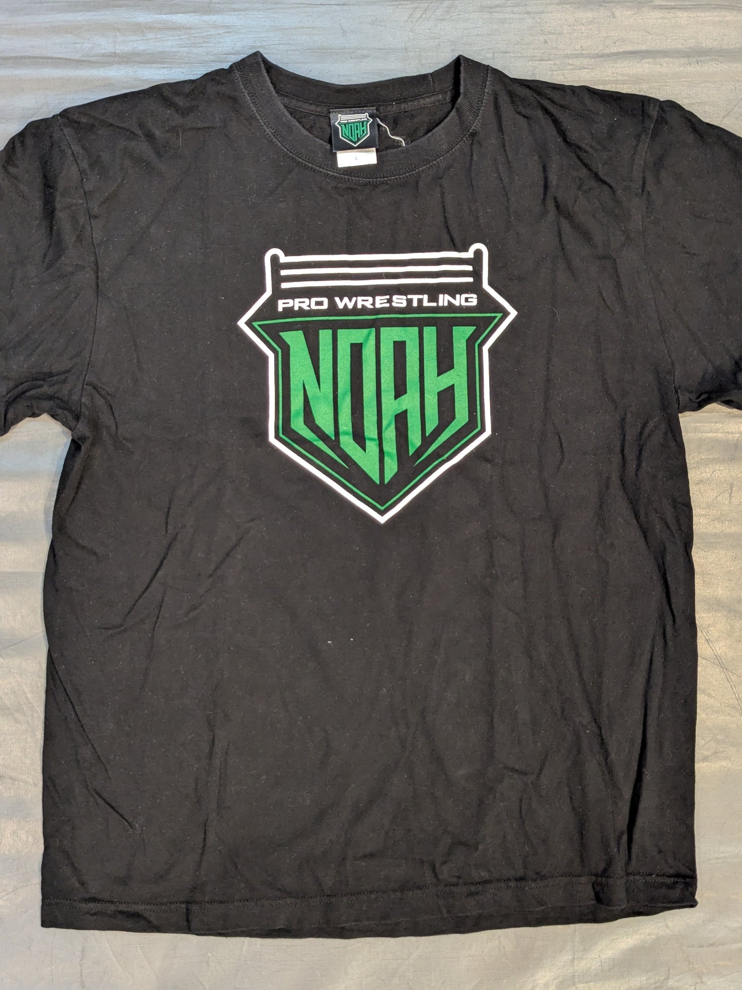 NOAH Logo T-Shirt (1) (Black)
