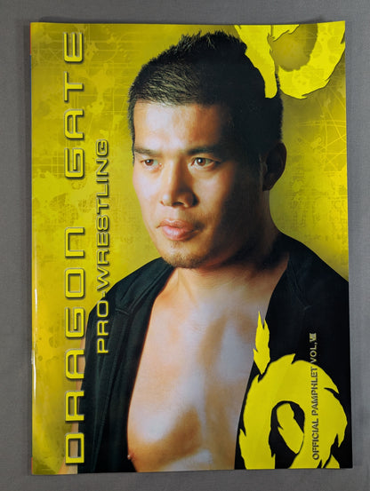 [3 fighters hand signed autograph 2008 Dragon Gate Official Pamphlet Vol.8
