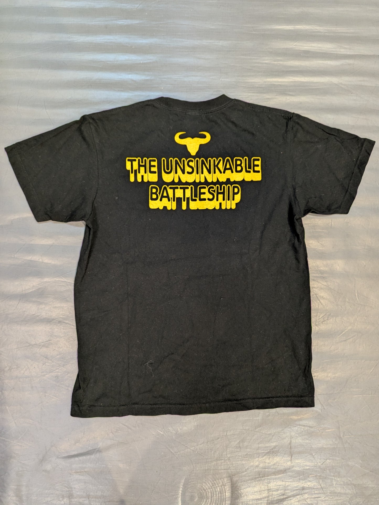 Stan Hansen "THE UNSINKABLE BATTLESHIP" Illustration T-Shirt (Black)