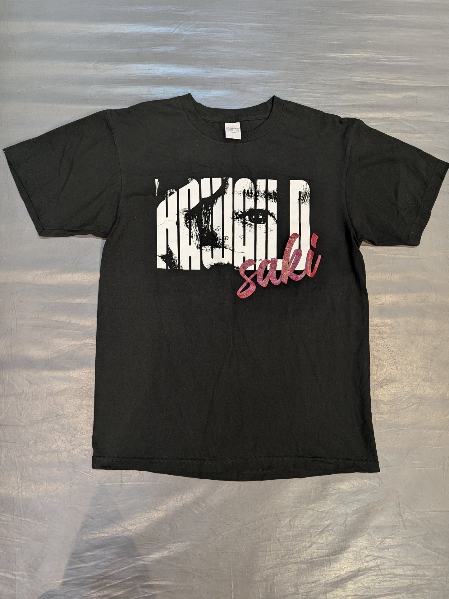 SAKI 'KAWAILD' T-shirt