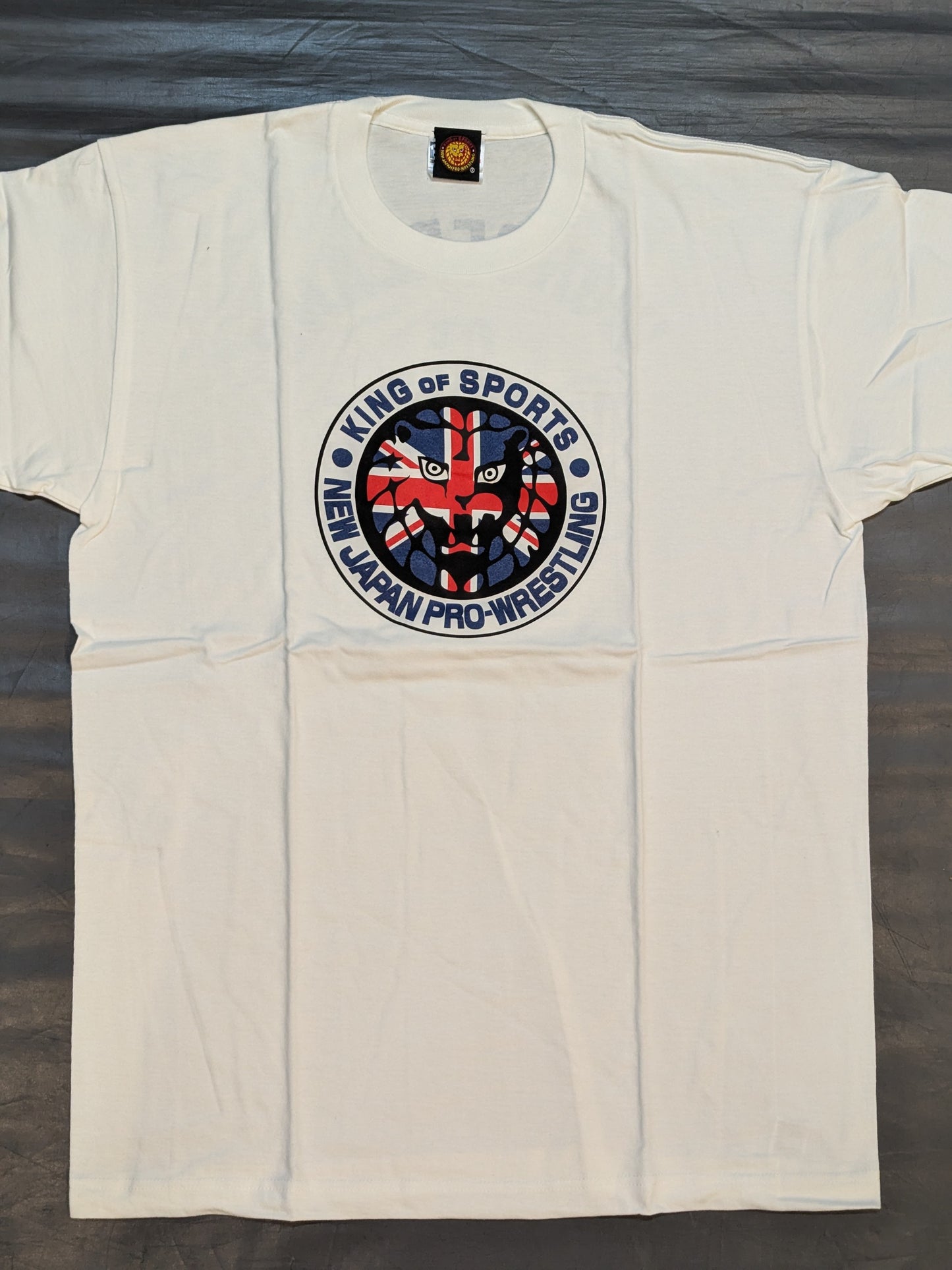Lion Mark "UK" T-shirt