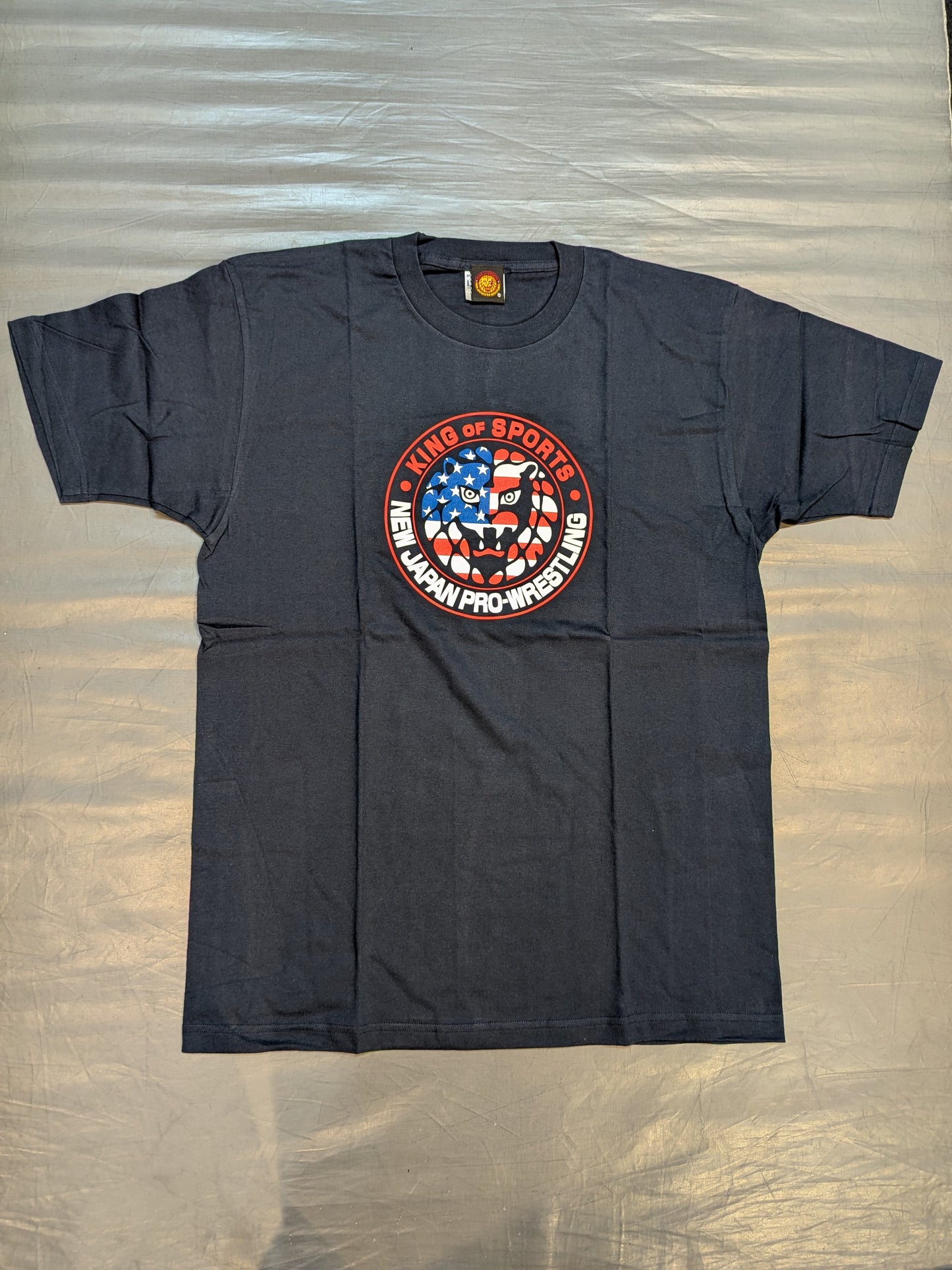 Lion Mark "USA" T-shirt