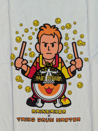 新日本プロレス×太鼓の達人「オカダ・カズチカ RAINMAKER」Tシャツ(ホワイト)