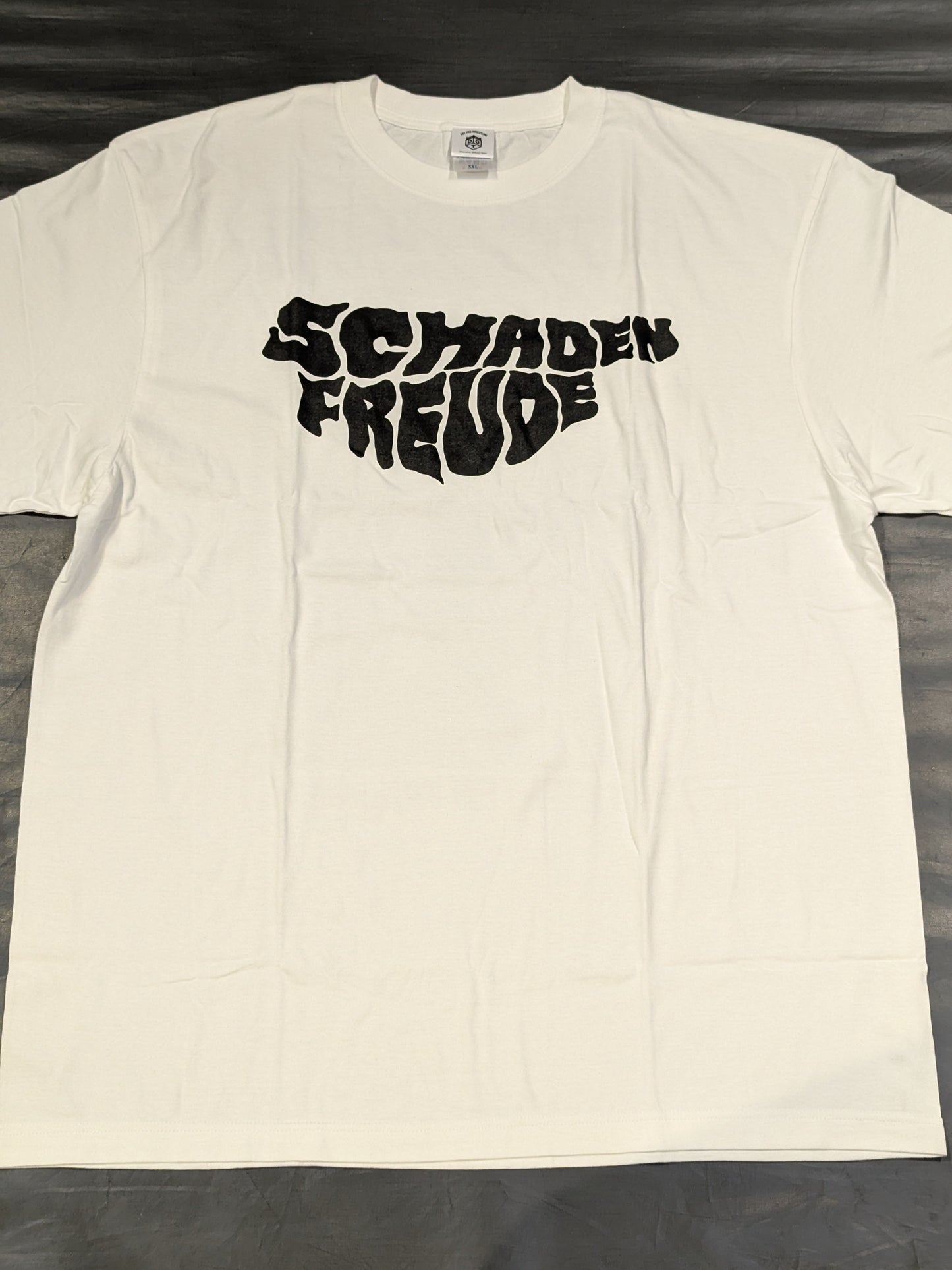 SCHADENFREUDE Tシャツ(ホワイト)
