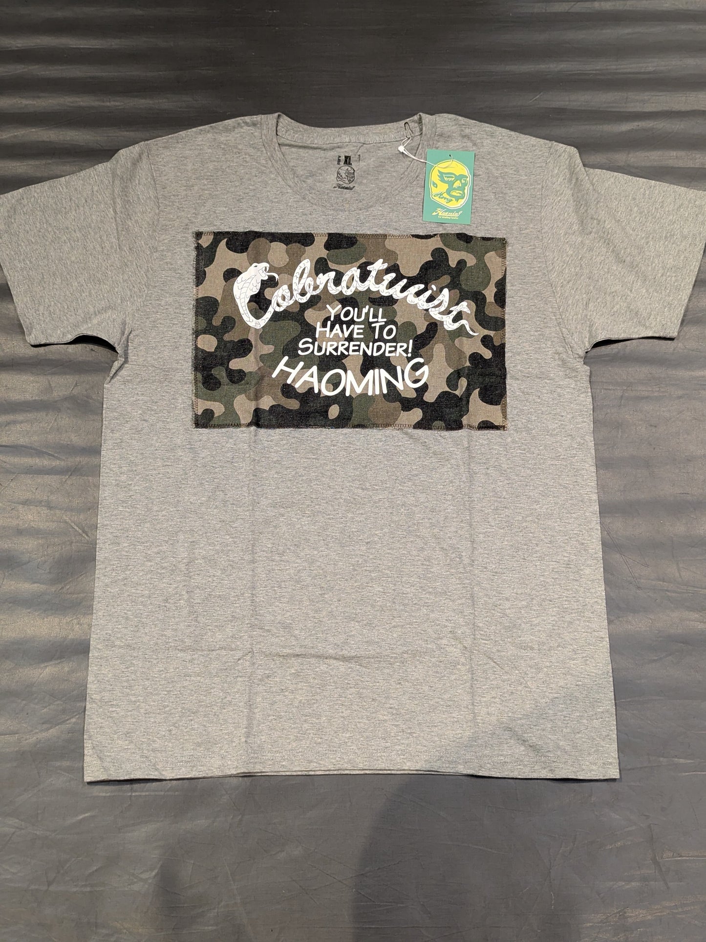 HAOMING「Cobratwist」Tシャツ