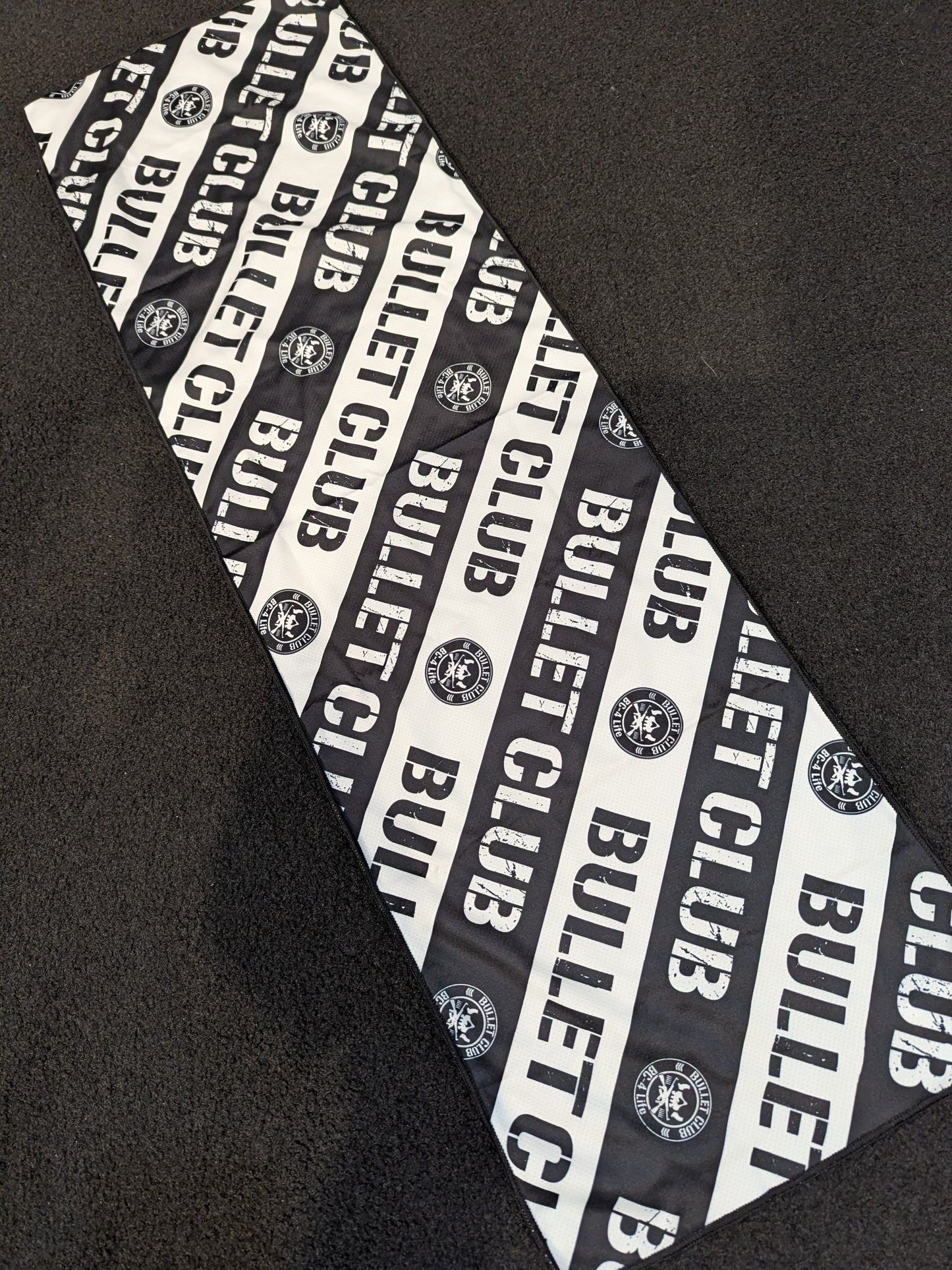 BULLET CLUB Cool Towel (New Japan Pro Wrestling × Avail)