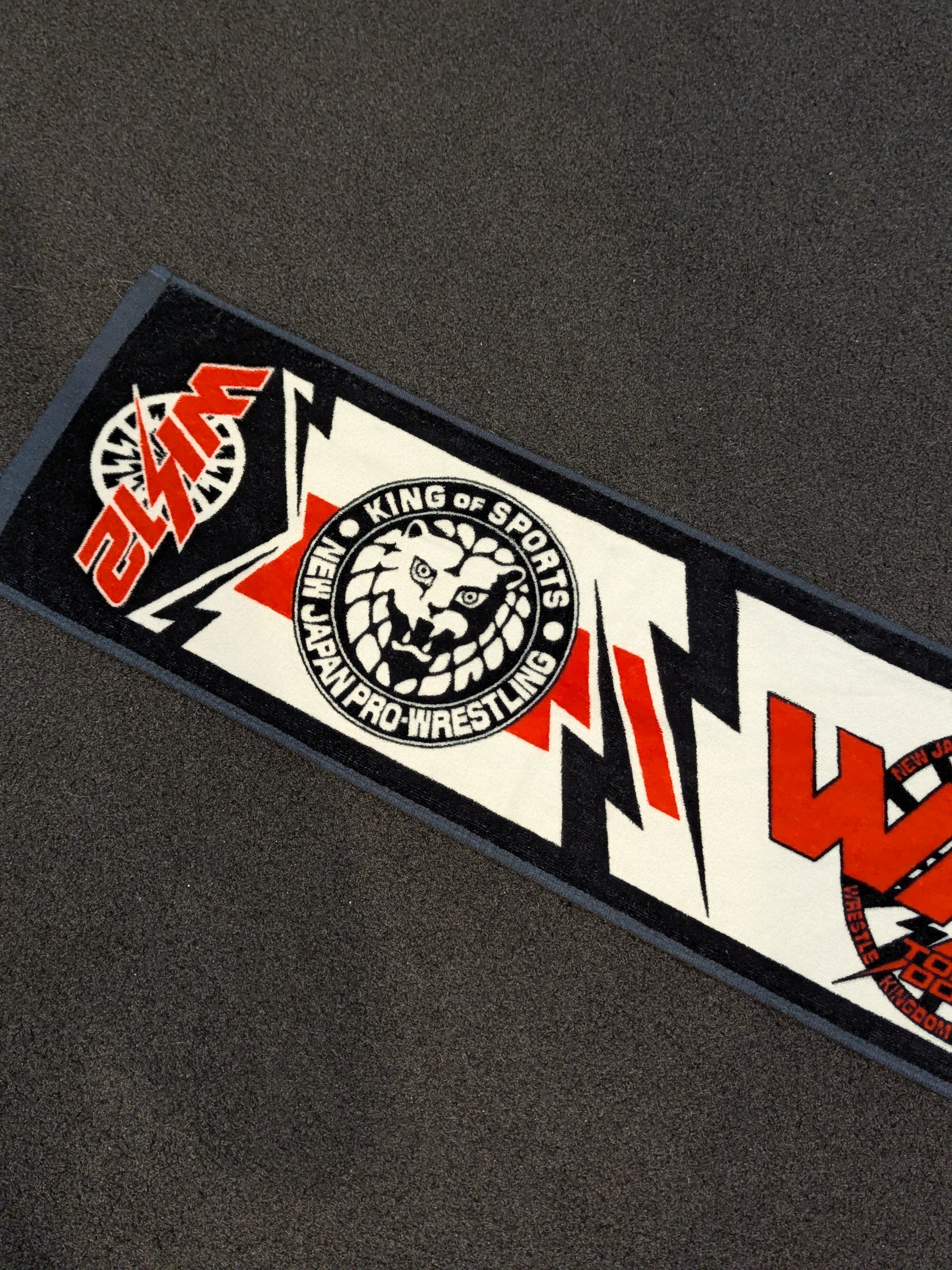WRESTLE KINGDOM 12 大会記念 マフラータオル – 闘道館