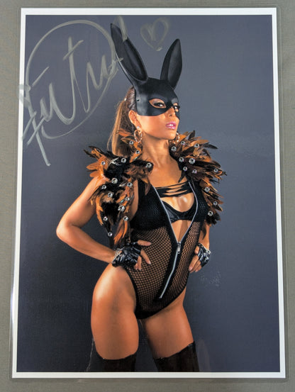 Peter (PIETER) hand signed autograph Pro-Photo (A-1)