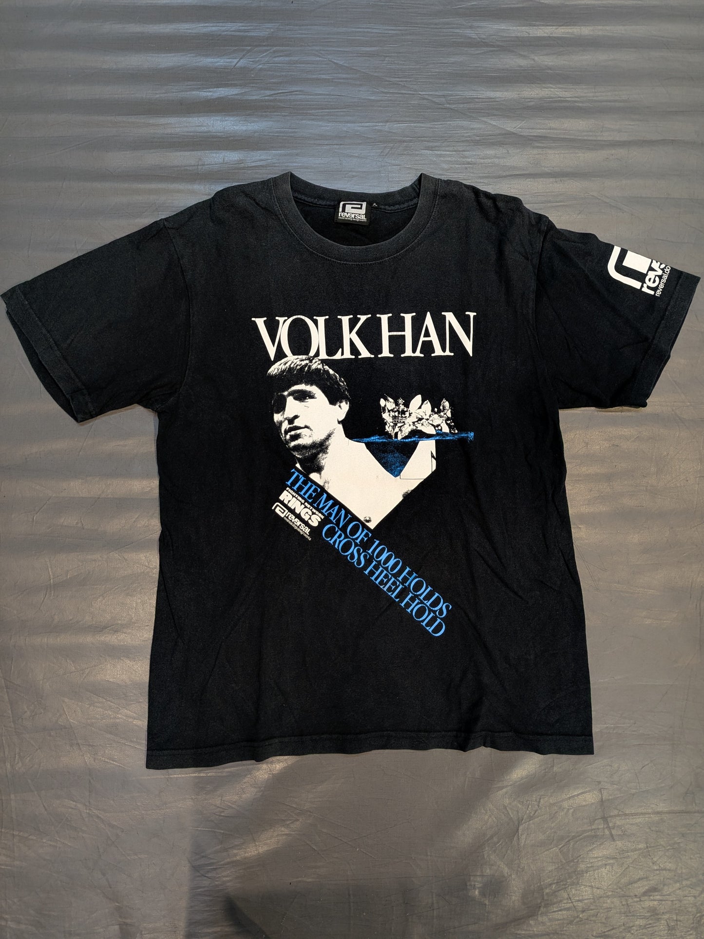 ヴォルク・ハン「MAN OF 1000HOLD」Tシャツ