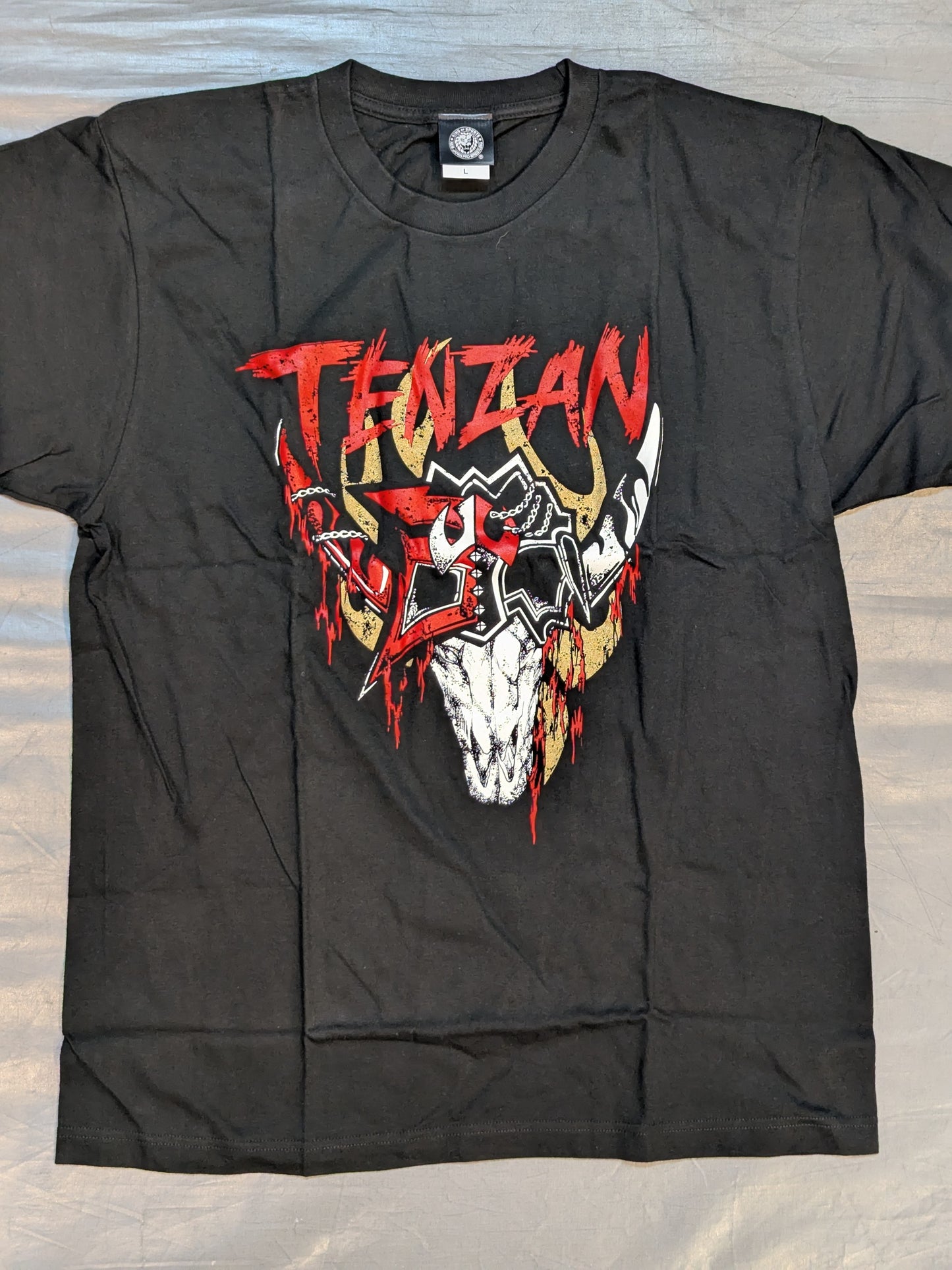 天山広吉「MASKED BUFFALO」Tシャツ