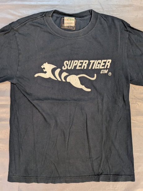 SUPER TIGER GYM ロングスリーブTシャツ