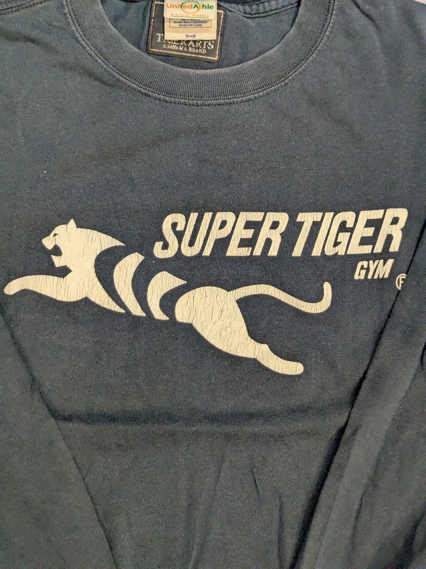 SUPER TIGER GYM Long Sleeve T-Shirt