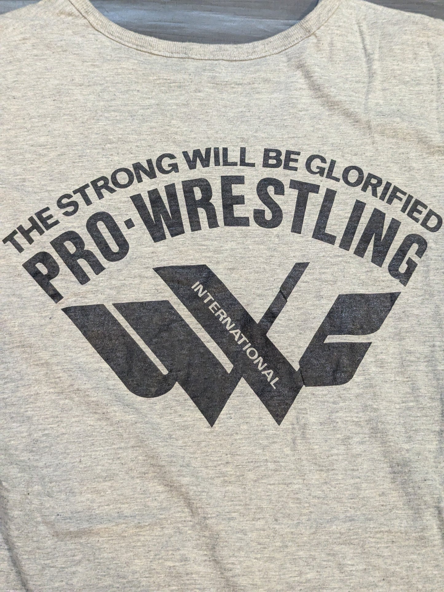 UWF INTERNATIONAL ロゴTシャツ②(グレー)