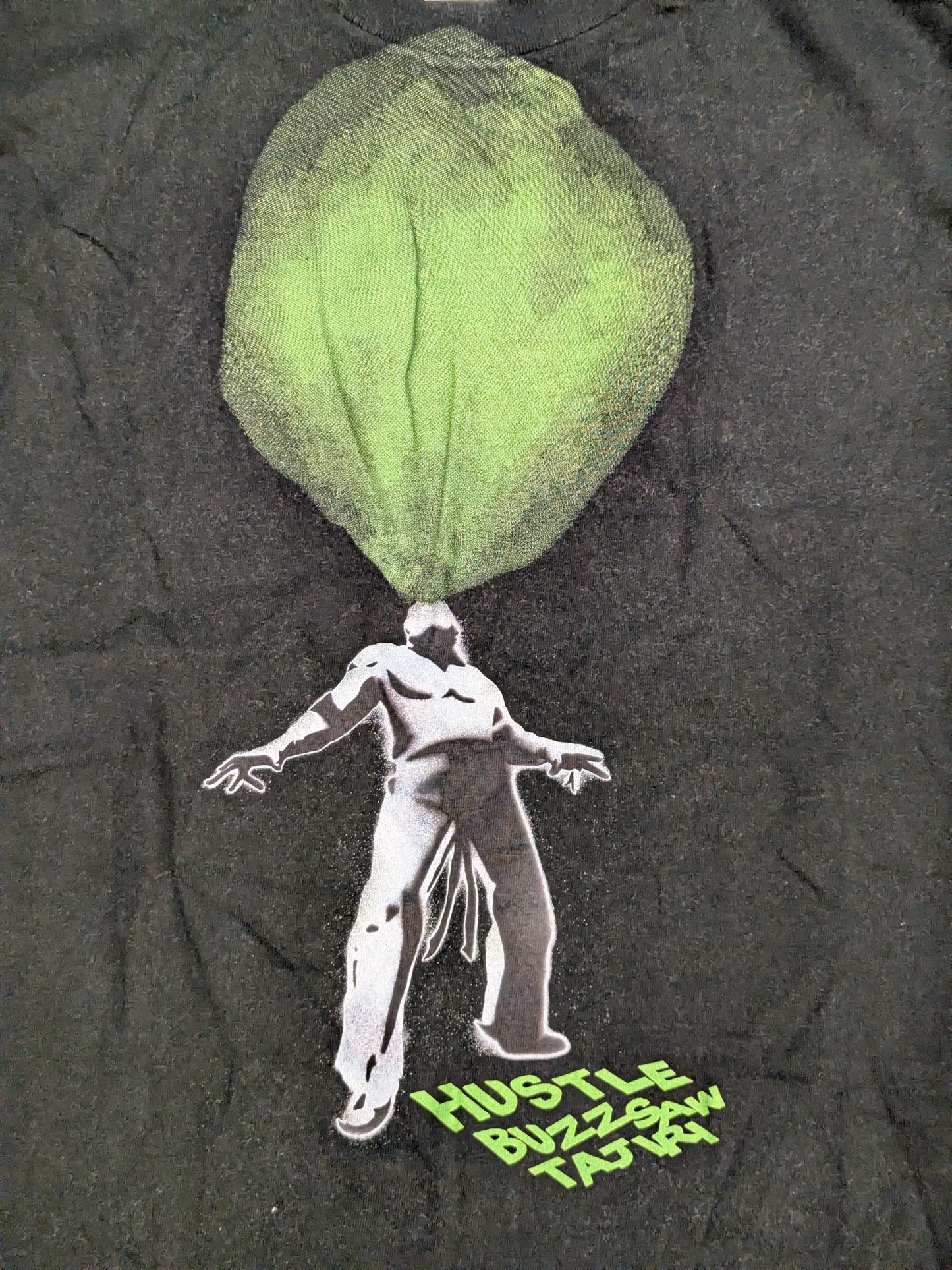 【直筆サイン入り】TAJIRI「HUSTLE BUZZSAW」イラストTシャツ