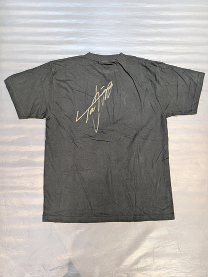 【直筆サイン入り】TAJIRI「HUSTLE BUZZSAW」イラストTシャツ