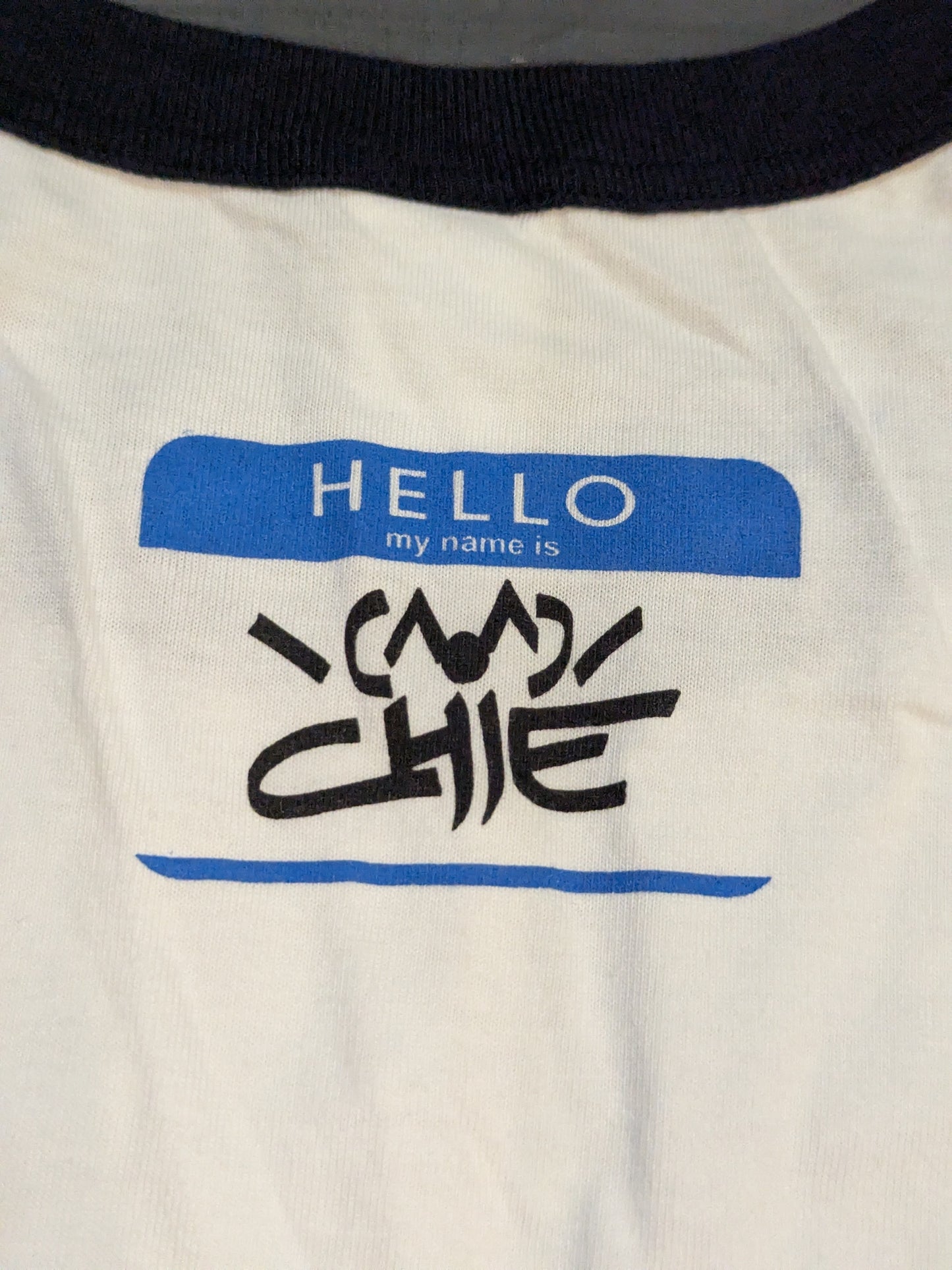 [\(^o^)/ Chie & KUSHIDA 2 hand signed autographs] \(^o^)/ Chie 'Hustle' Silhouette T-shirt