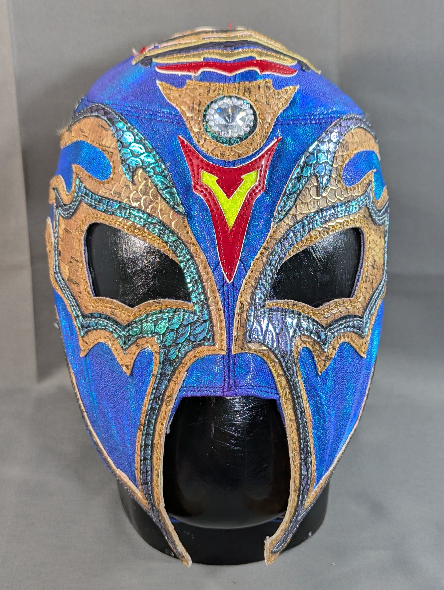 ティタン