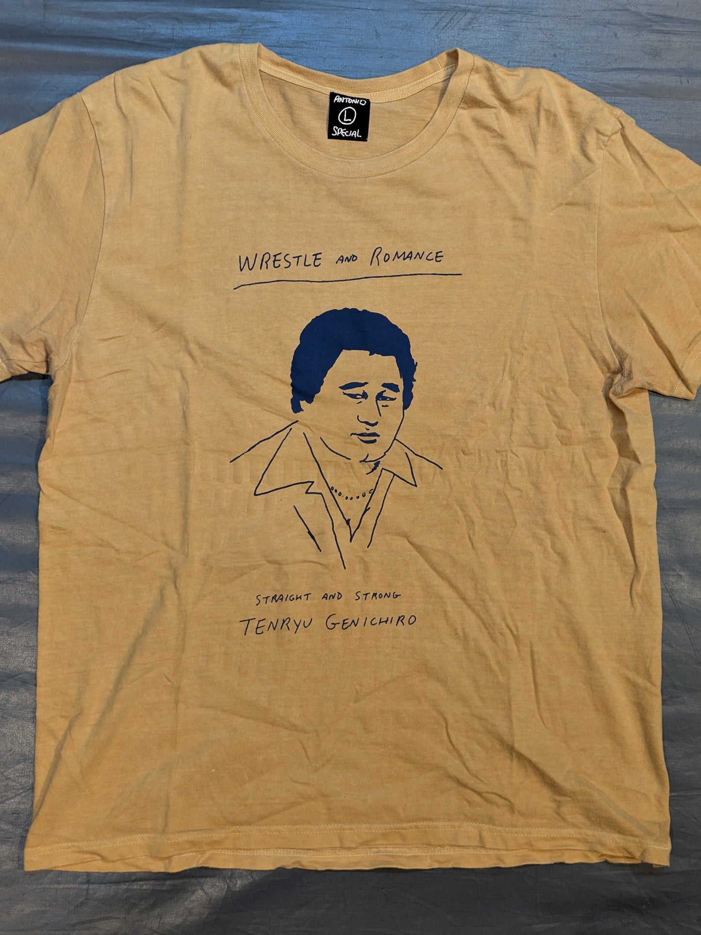 天龍源一郎「WRESTLE AND ROMANCE」Tシャツ