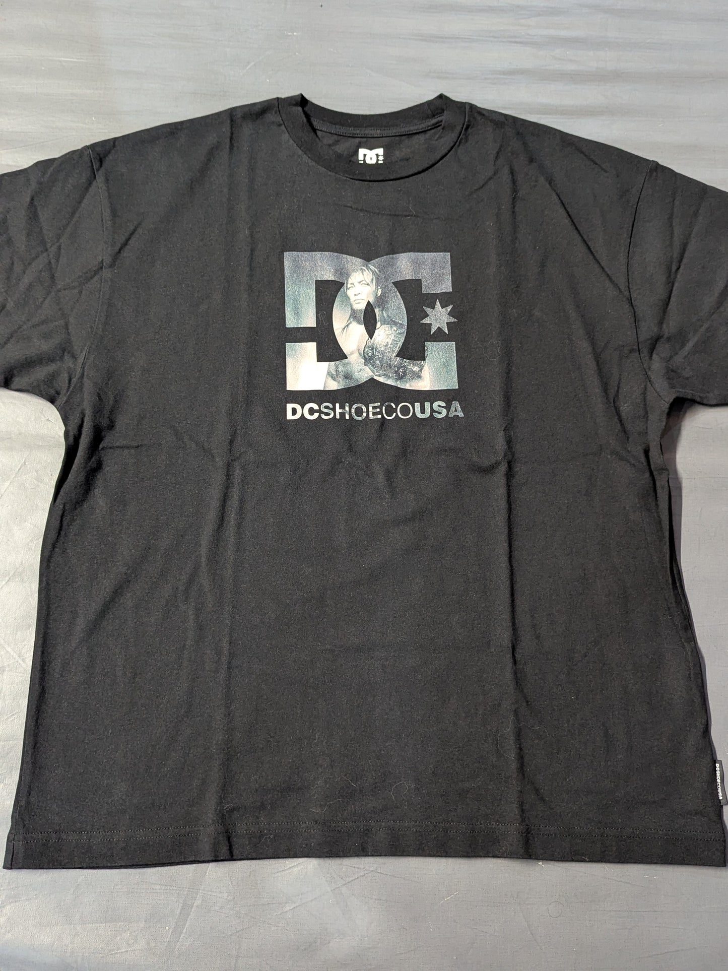 DC SHOES×Hiroshi Tanahashi  Collaboration T-Shirt