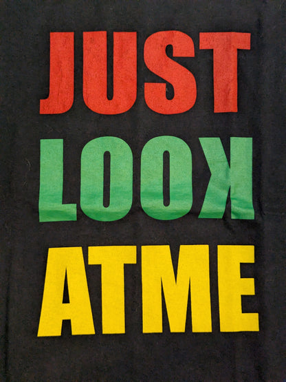 Gamma 'JUST LOOK AT ME' T-shirt
