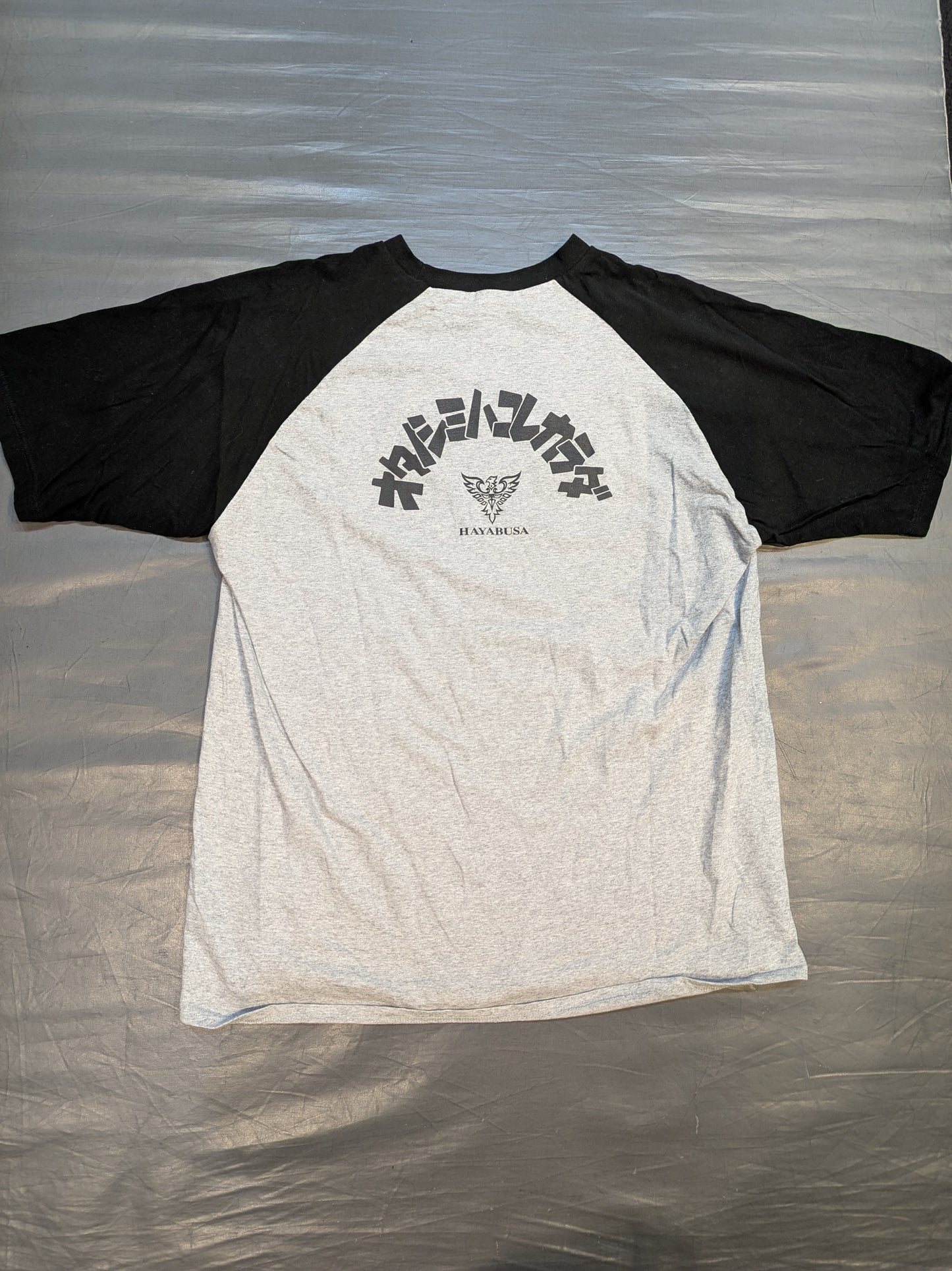 ハヤブサ「PHOENIX WILL BE BACK」ラグランTシャツ①(グレー×ブラック)