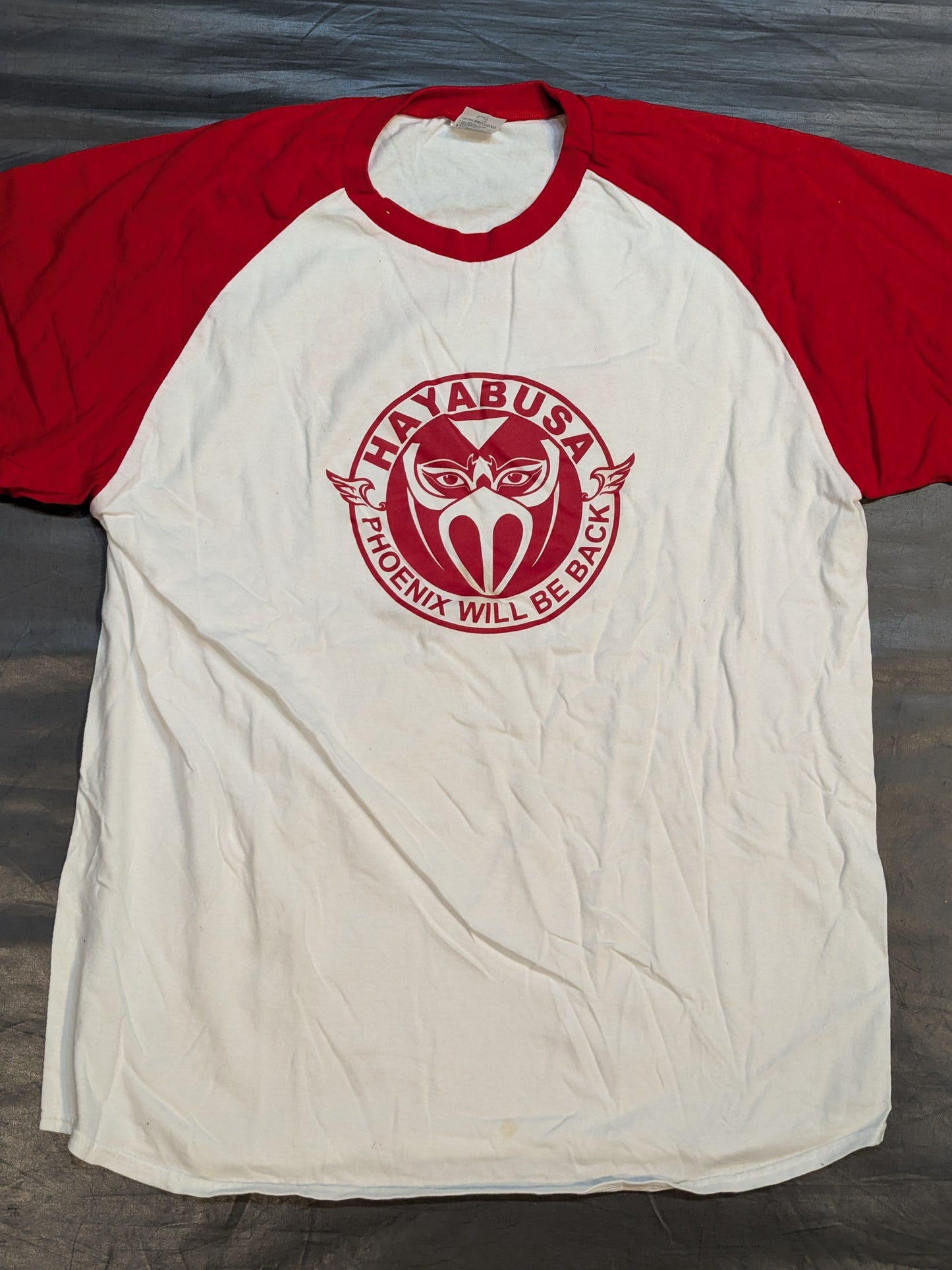 ハヤブサ「PHOENIX WILL BE BACK」ラグランTシャツ②(ホワイト×レッド)