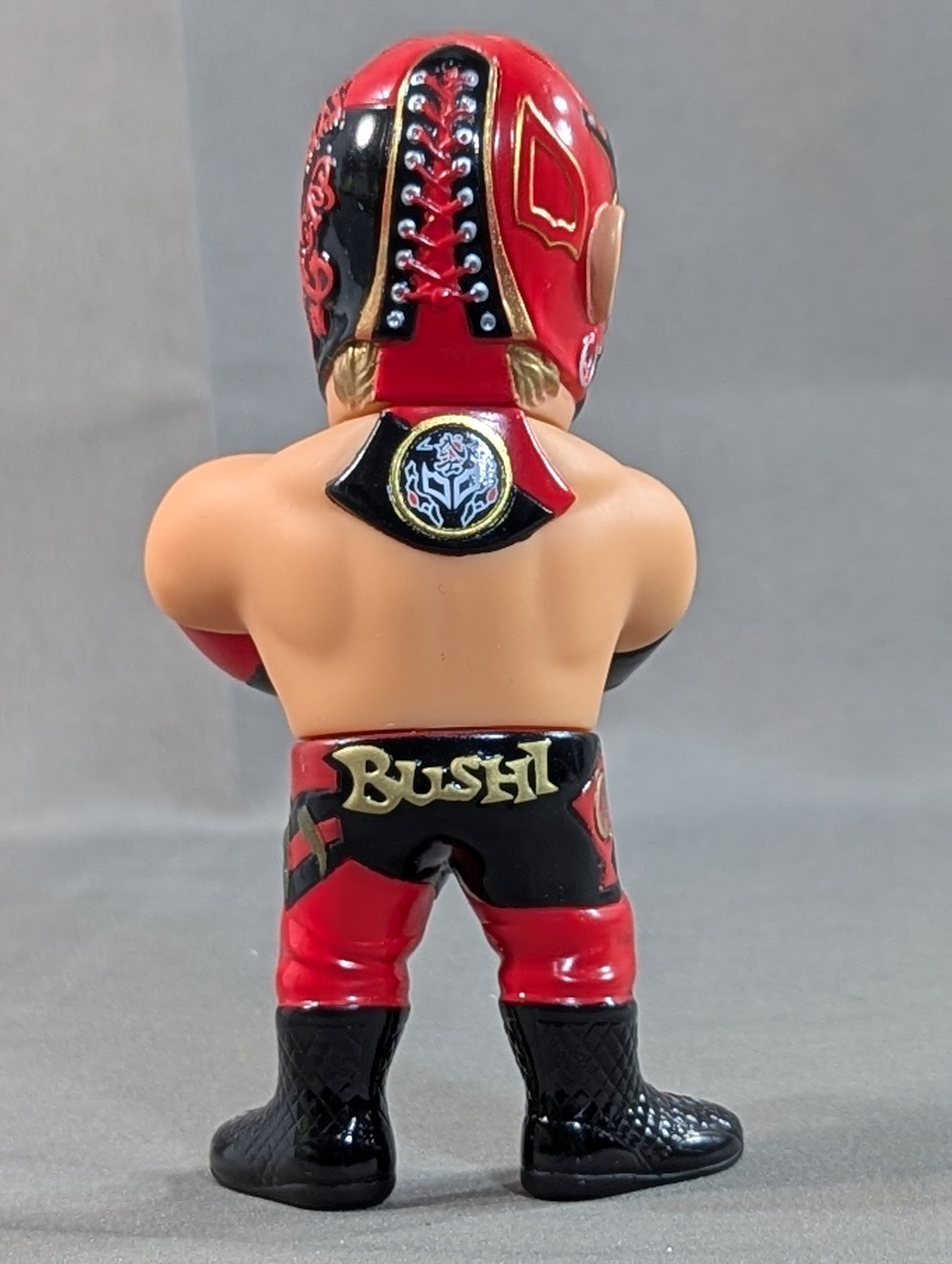 BUSHI  (Red Black Costume ver.) 16d Soft Vinyl Collection