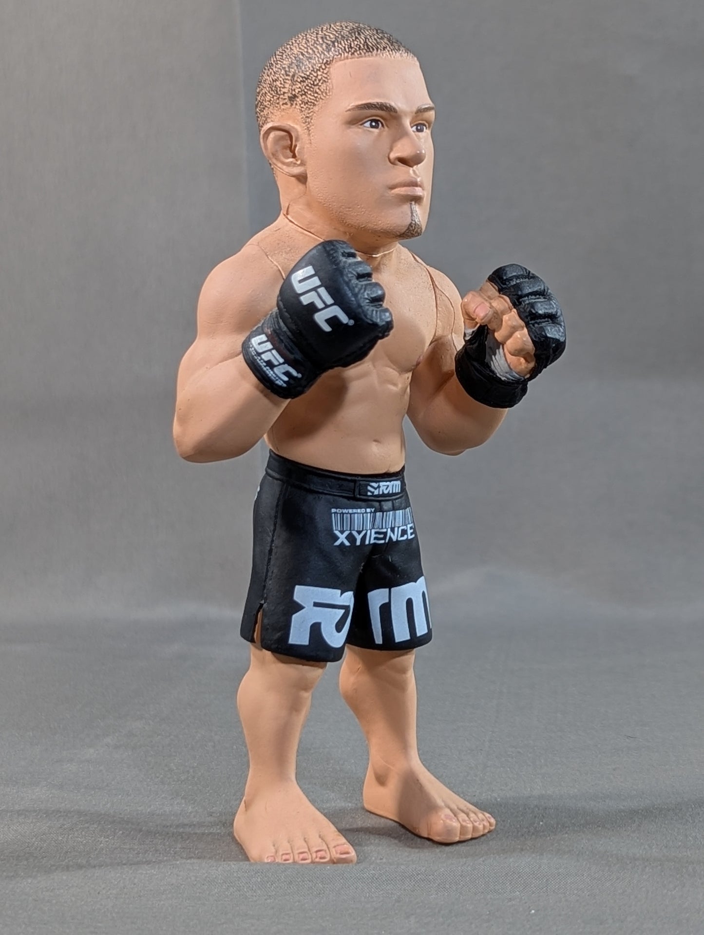 Anthony Pettis (ROUND 5, 6 inches)
