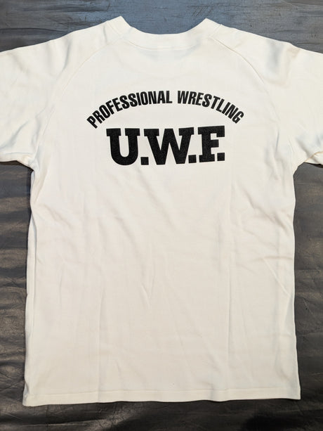 UWF 復刻Tシャツ(CACCスネークッピット)