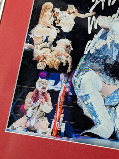 ★ Wonder's first crown ★ STARLIGHT KID  hand signed autograph Photo frame
