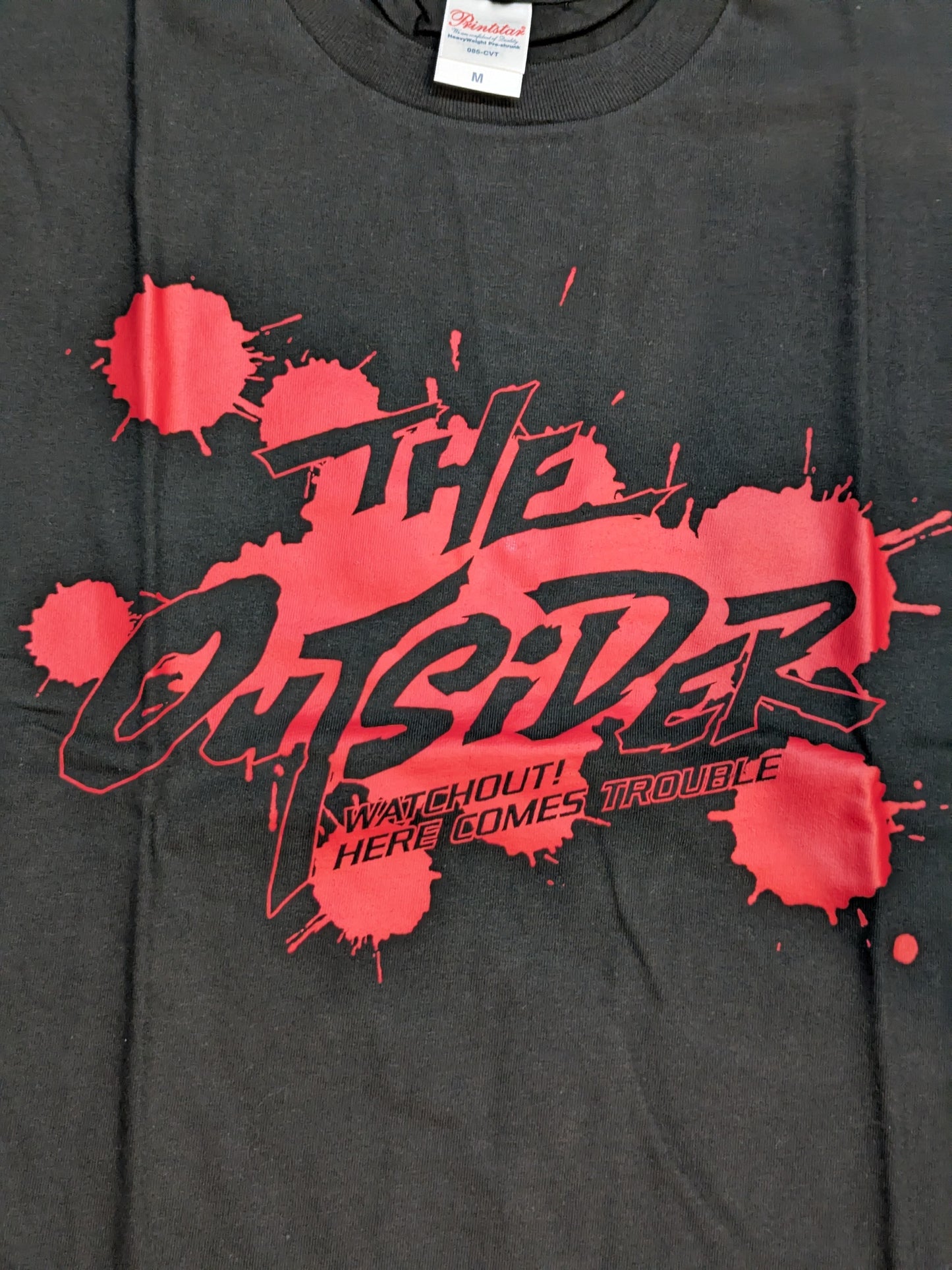 THE OUTSIDER「WATCHOUT! HERE COMES TROUBLE」Tシャツ①(ブラック)
