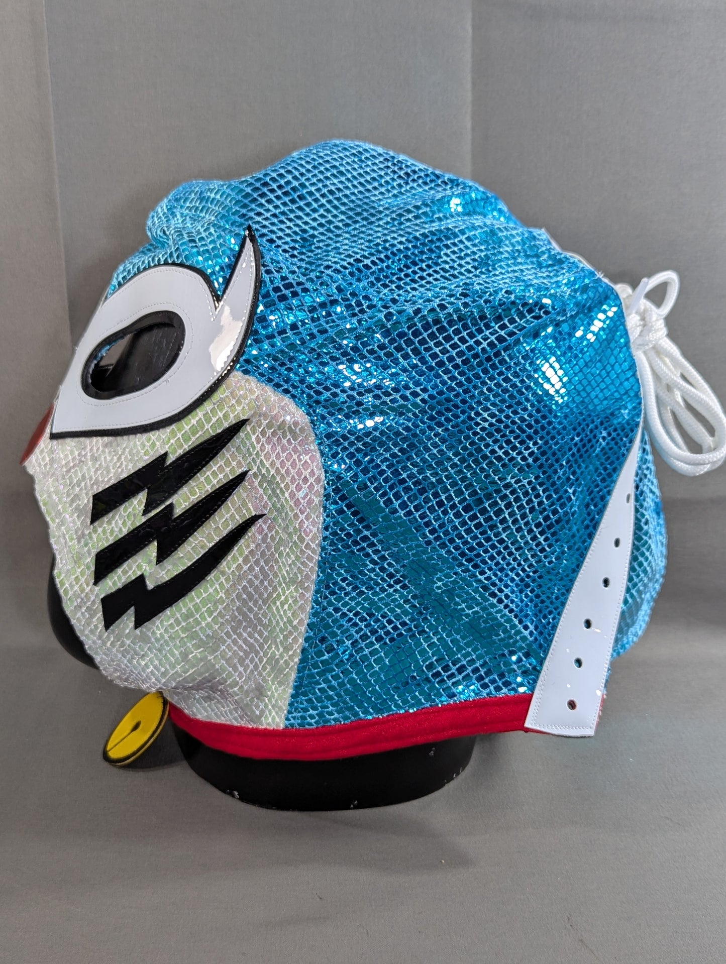 ネコ型ロボット風マスク