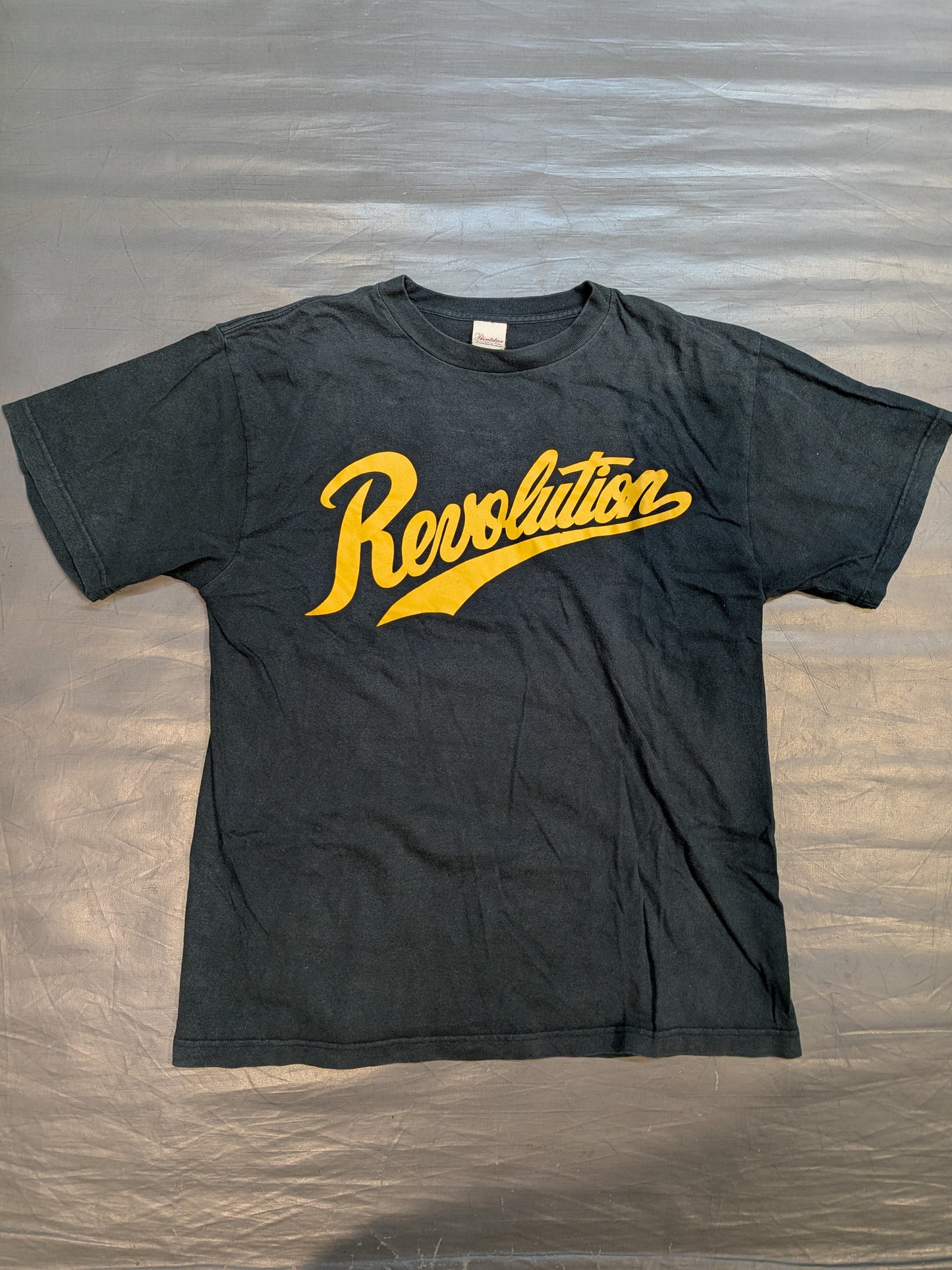 天龍源一郎「Revolution」Tシャツ②(ブラック×イエロー)
