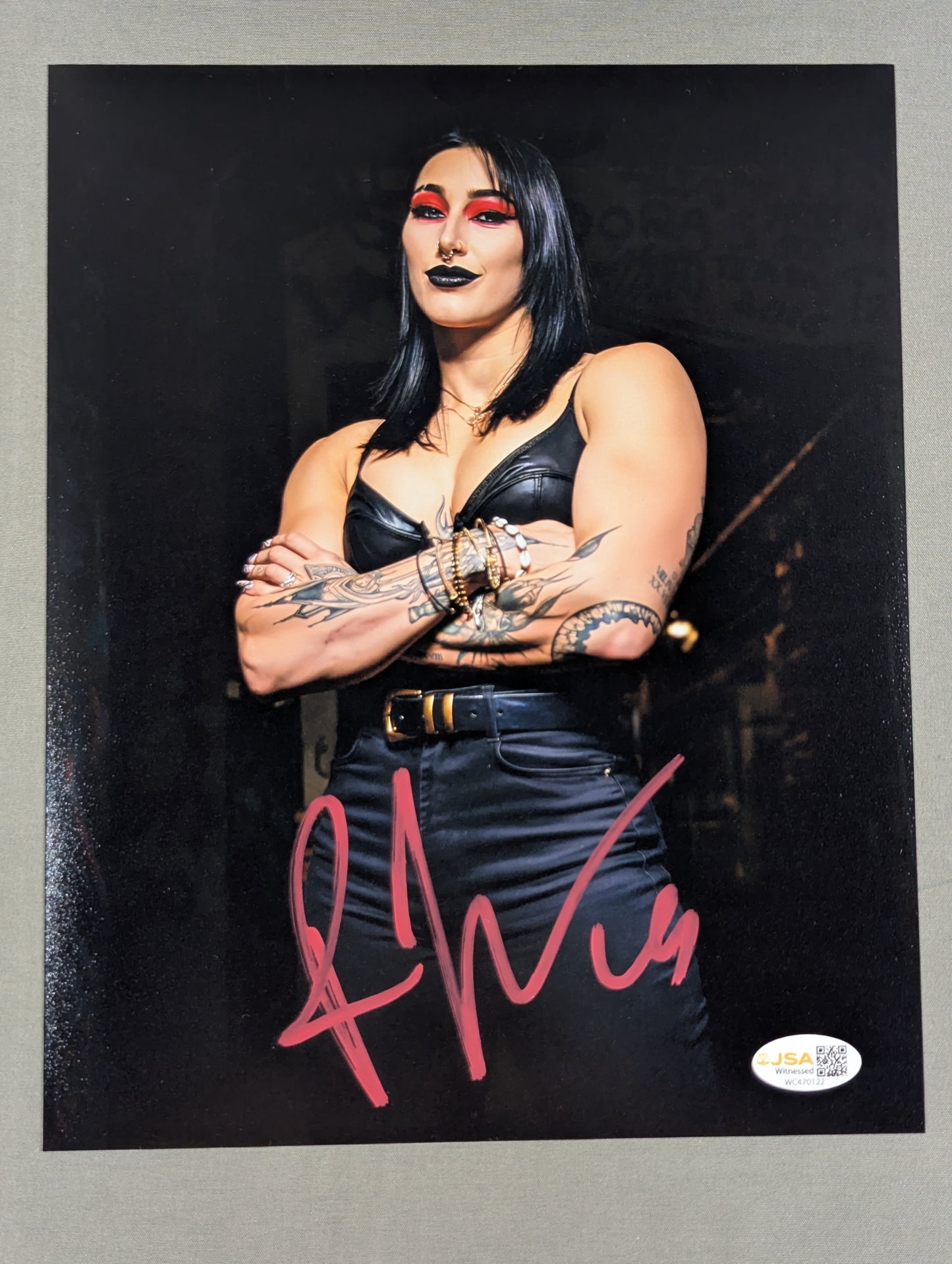 ★JSA★ Leah Ripley hand signed autograph Pro-Photo 