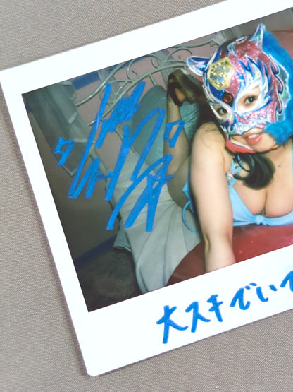 STARLIGHT KID  hand signed autograph  Swimsuit Cheki(1)