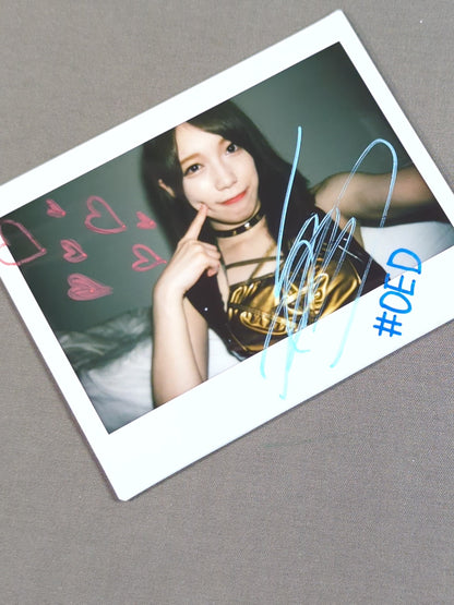 Saki Kashima  hand signed autograph  Cheki (A-8)