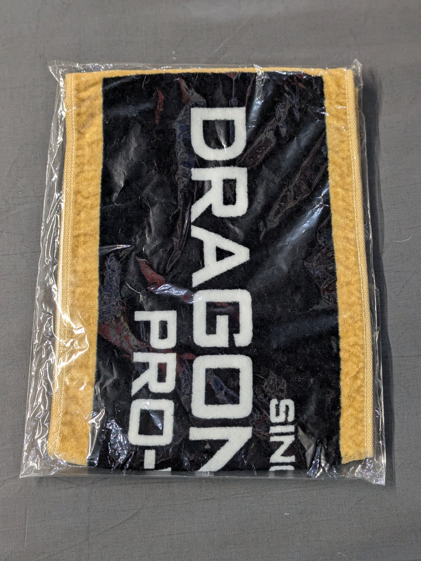 DRAGON GATE マフラータオル②