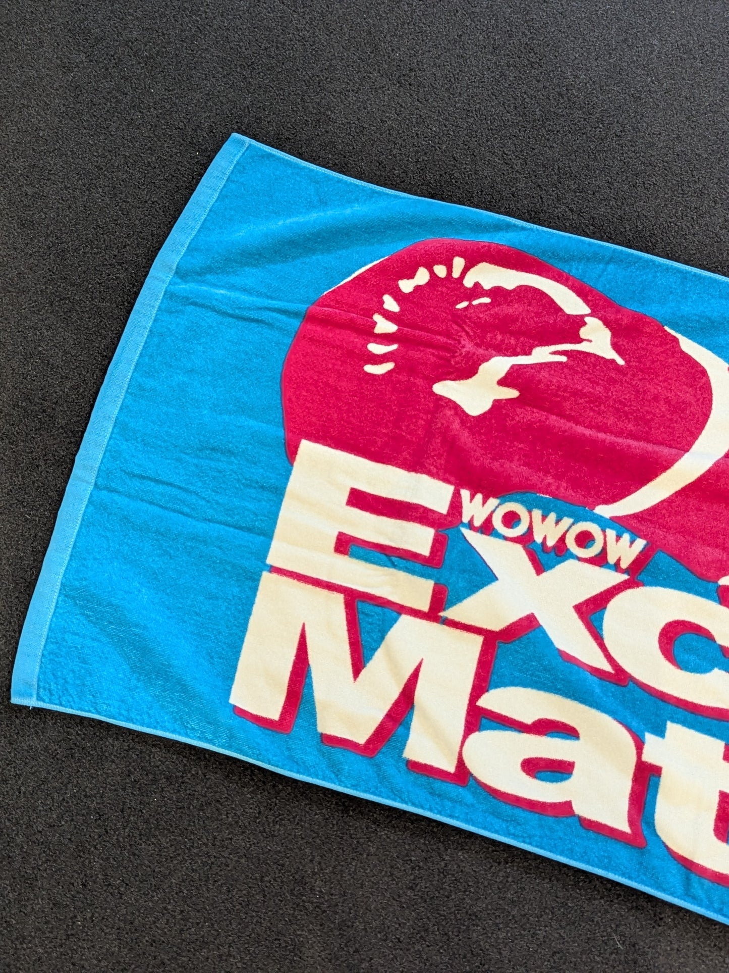 WOWOW×ボクシング「EXCITE MATCH」バスタオル①(青×ピンク)