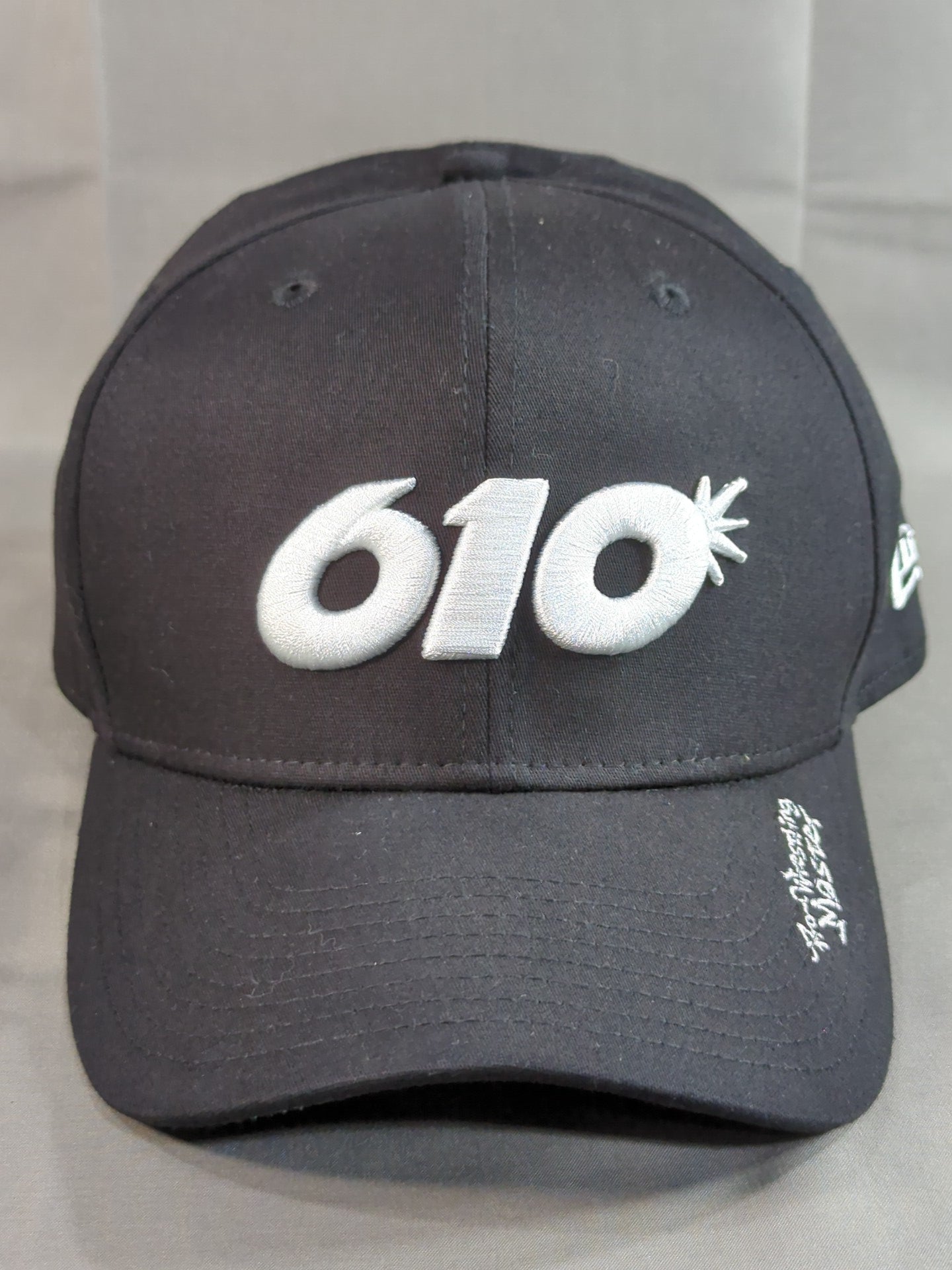 武藤敬司×NEW ERA(R) 9FIFTY(TM)「610」キャップ(ブラック)
